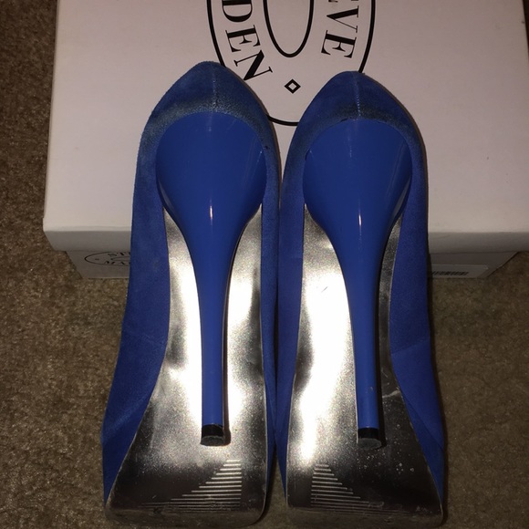 Steve Madden Caryssa Blue Pumps - Picture 5 of 11
